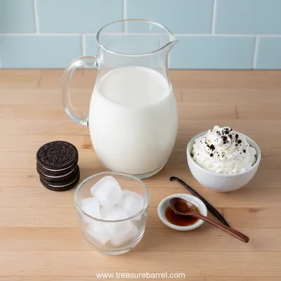 Creamy Oreo Smoothie - cooking process